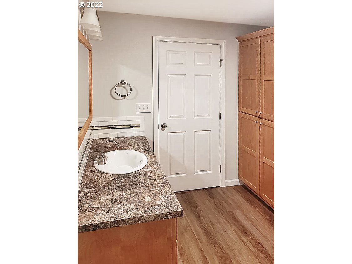1428 Gleason Road Sutherlin, OR 97479 - Photo 11 of 32 Gallery Image 11