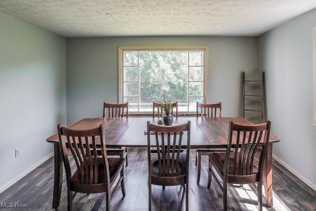 8436 Canal Road Northeast Dover, OH 44622 - Photo 6 of 33 Gallery Image 6