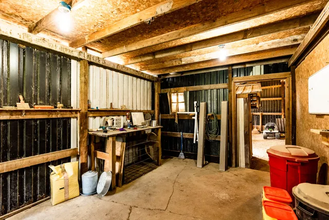 $495,000 | 11565 Highway 18, Prairie du Chien, WI 53821