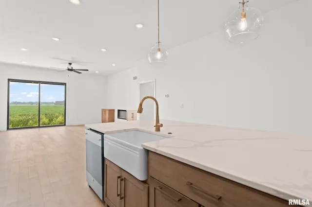 $445,000 | 5302 Verdant Lane, Springfield, IL 62711