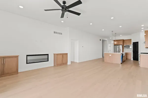$445,000 | 5302 Verdant Lane, Springfield, IL 62711