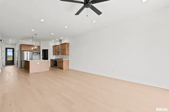 $445,000 | 5302 Verdant Lane, Springfield, IL 62711