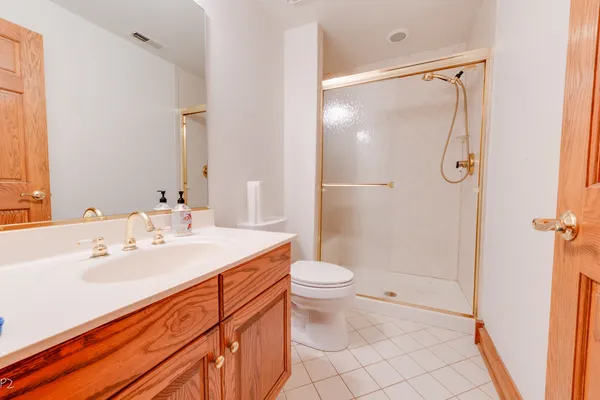 $1,150,000 | 813 Fox Glen Drive, St. Charles, IL 60174