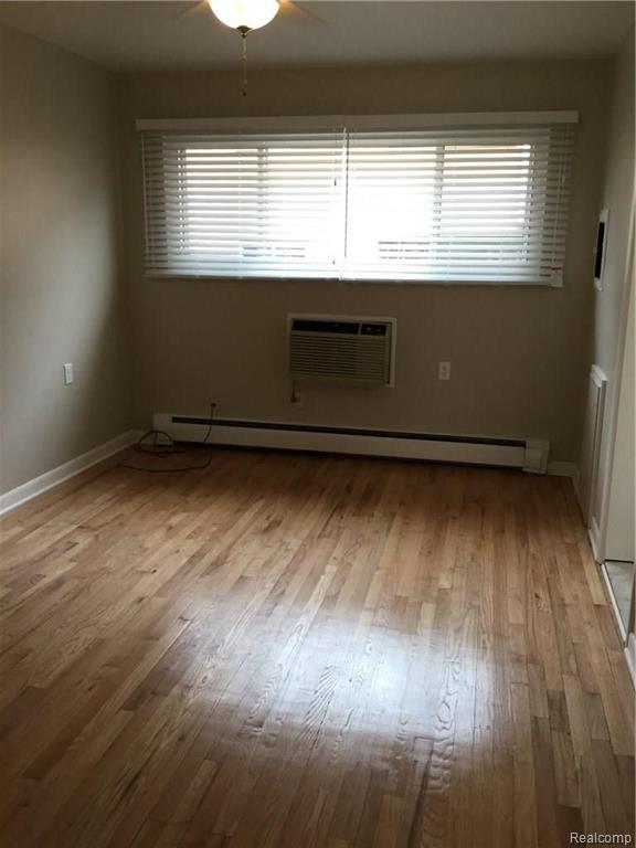 22999 West Seven Mile Road, Unit 3 Detroit, MI 48219 - Photo 5 of 12