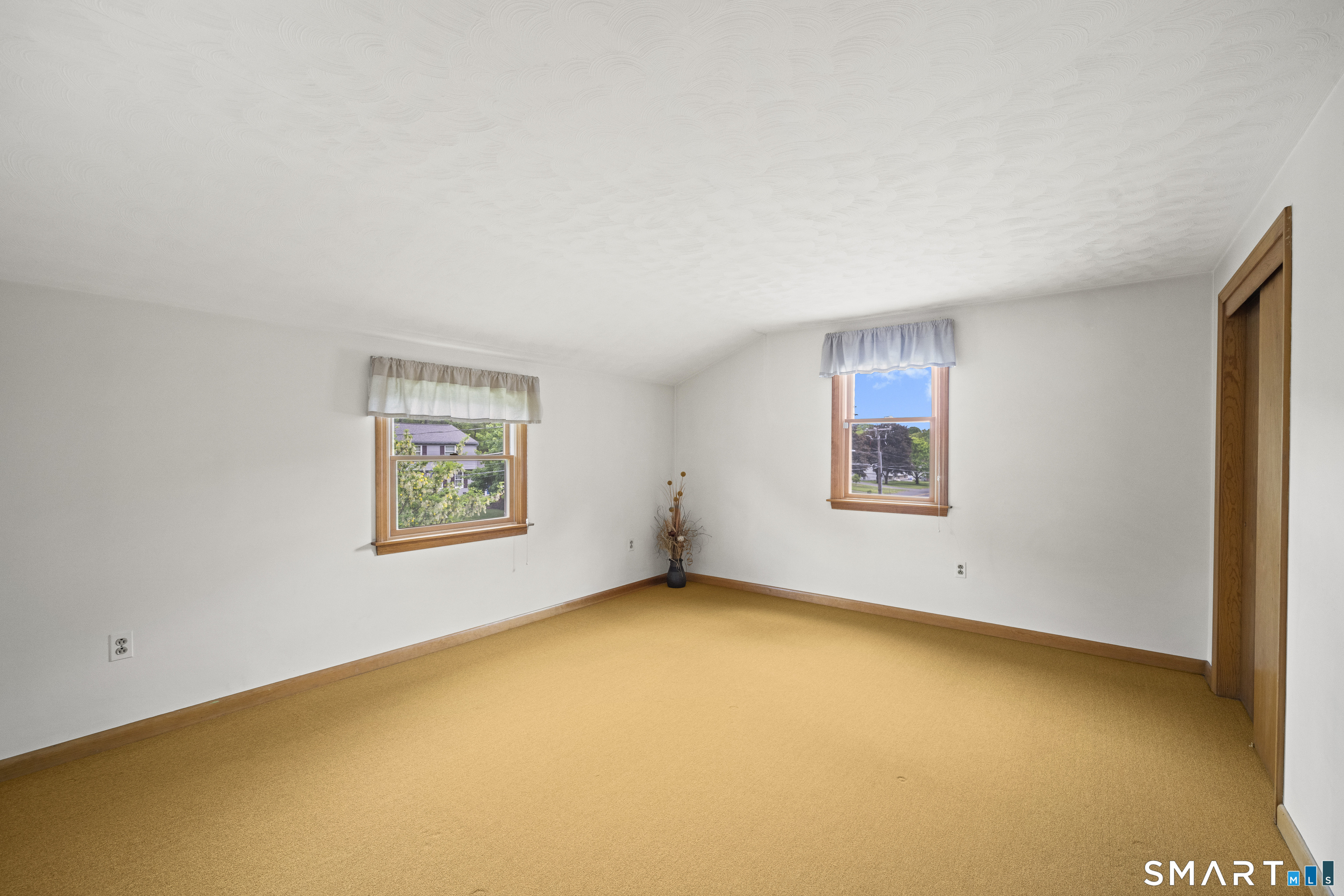 6 Cartier Road Enfield, CT 06082 - Photo 24 of 40 an empty room with windows