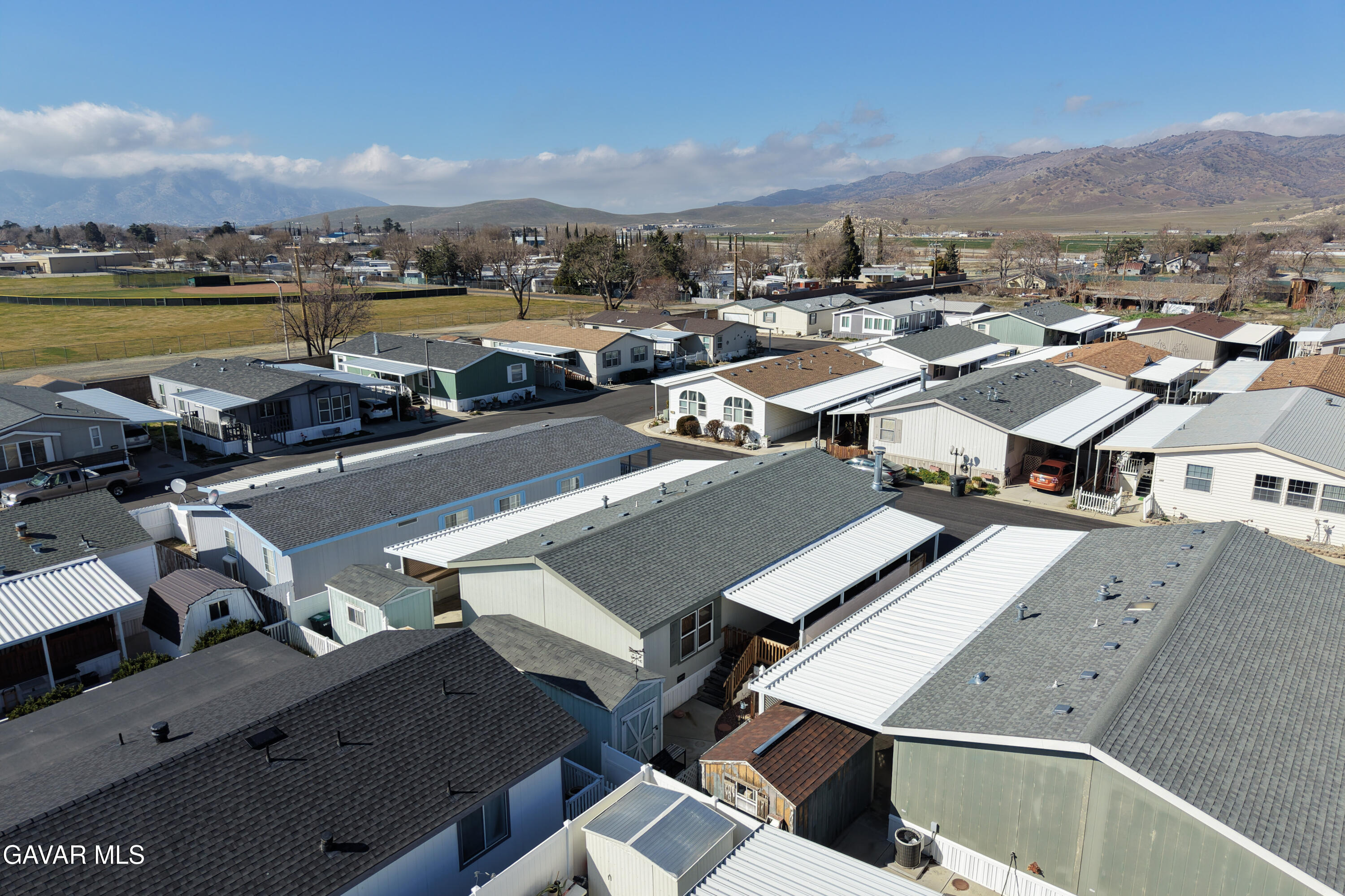 600 Dennison Road Tehachapi, CA 93561 - Photo 38 of 43 a view of a city