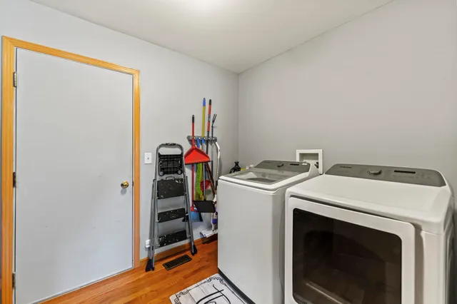 a view of a storage & utility room