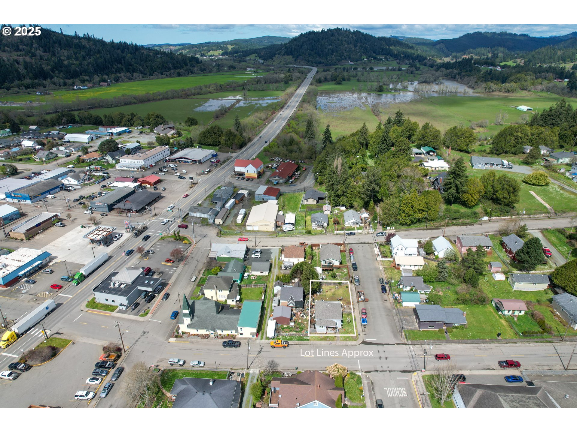 931 Maple Street Myrtle Point, OR 97458 - Photo 44 of 48 Gallery Image 44