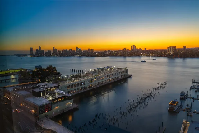 $3,300,000 | 500 West 18th Street, Unit W20B | Chelsea