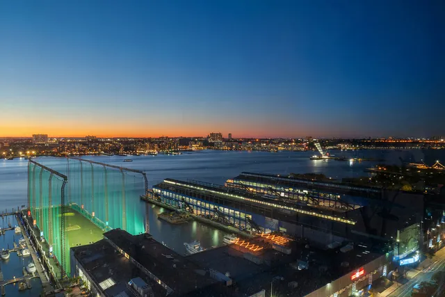 $3,300,000 | 500 West 18th Street, Unit W20B | Chelsea