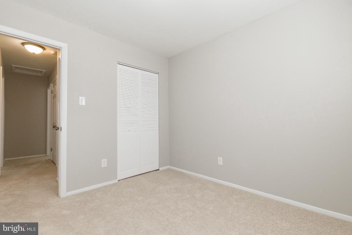 4232 Lees Corner Road Chantilly, VA 20151 - Photo 17 of 42 Gallery Image 17