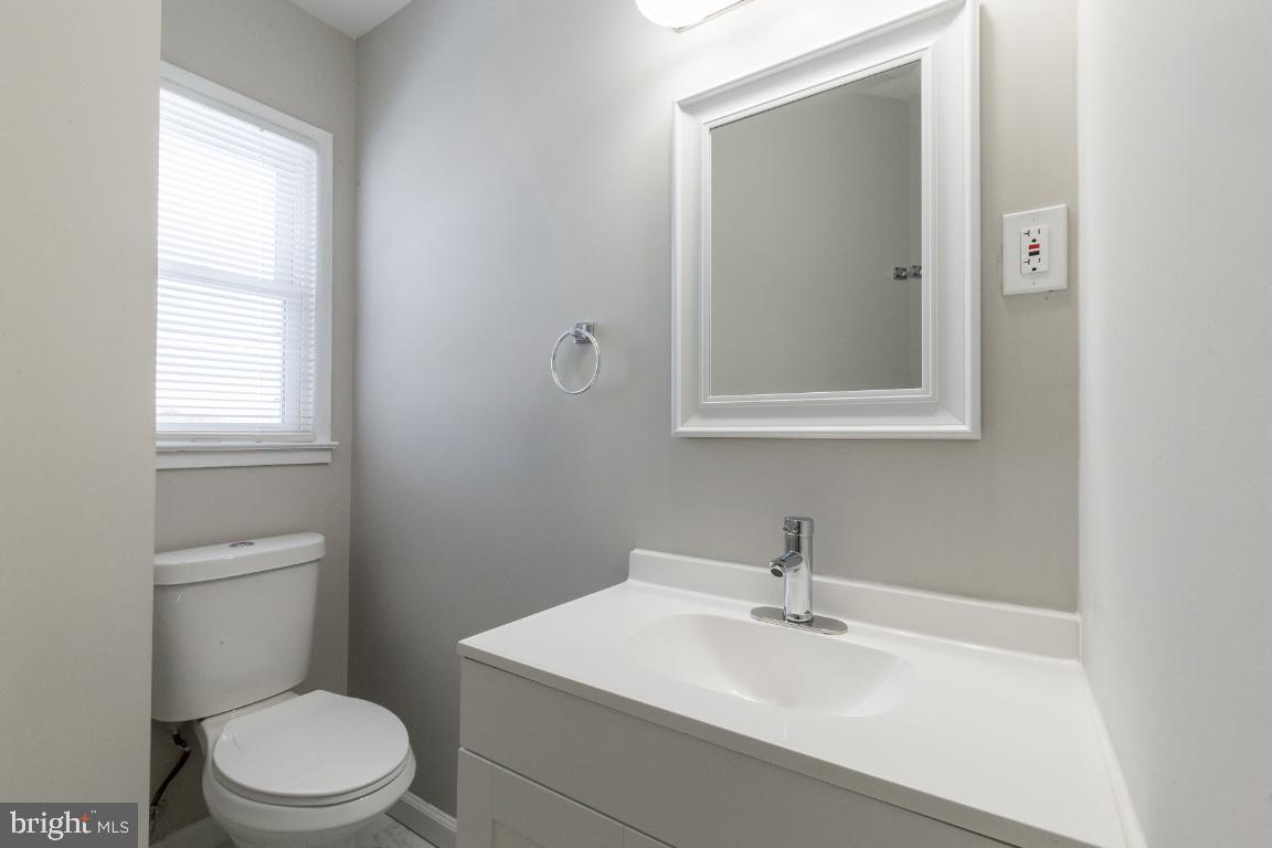 4232 Lees Corner Road Chantilly, VA 20151 - Photo 23 of 42 Gallery Image 23