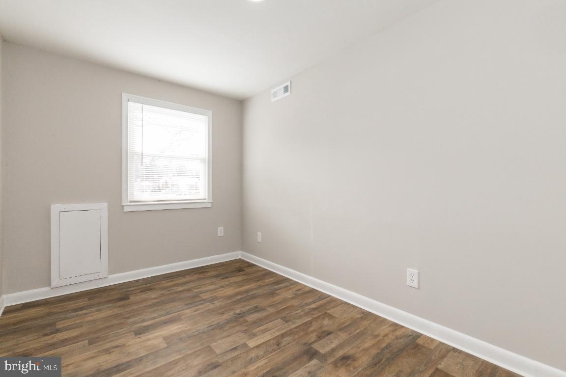 4232 Lees Corner Road Chantilly, VA 20151 - Photo 34 of 42 Gallery Image 34