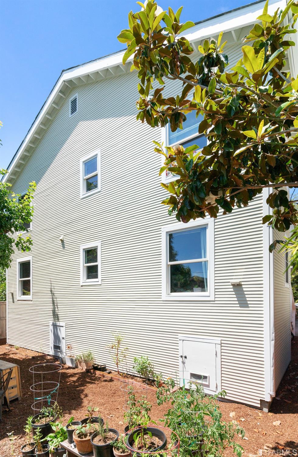 1934 Stuart Street Berkeley, CA 94703 - Photo 49 of 56