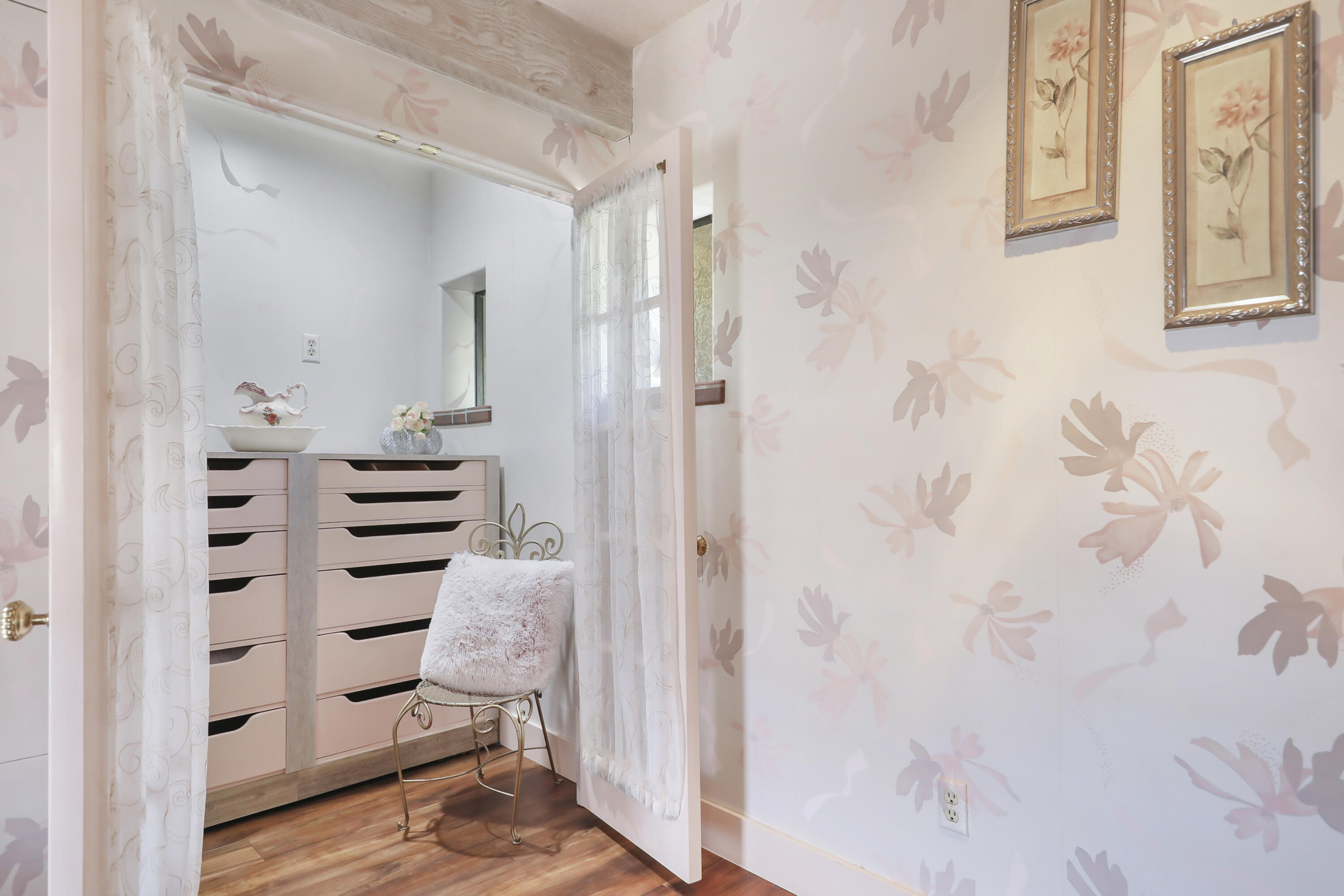 19120 Bubbling Wells Road Desert Hot Springs, CA 92241 - Photo 25 of 45 a view of entryway with wooden floor