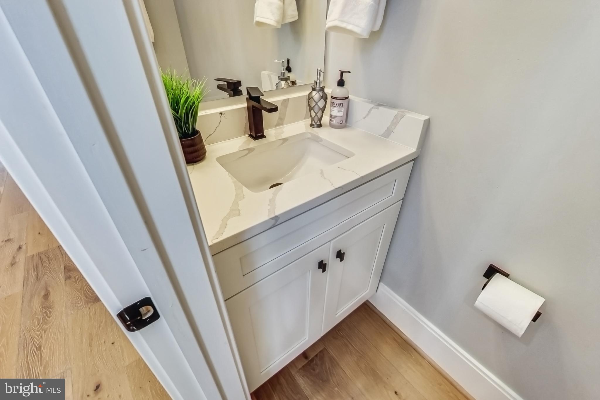 507 Decatur Street Northwest Washington, DC 20011 - Photo 14 of 49