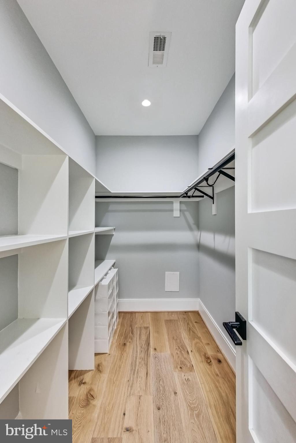 507 Decatur Street Northwest Washington, DC 20011 - Photo 20 of 49