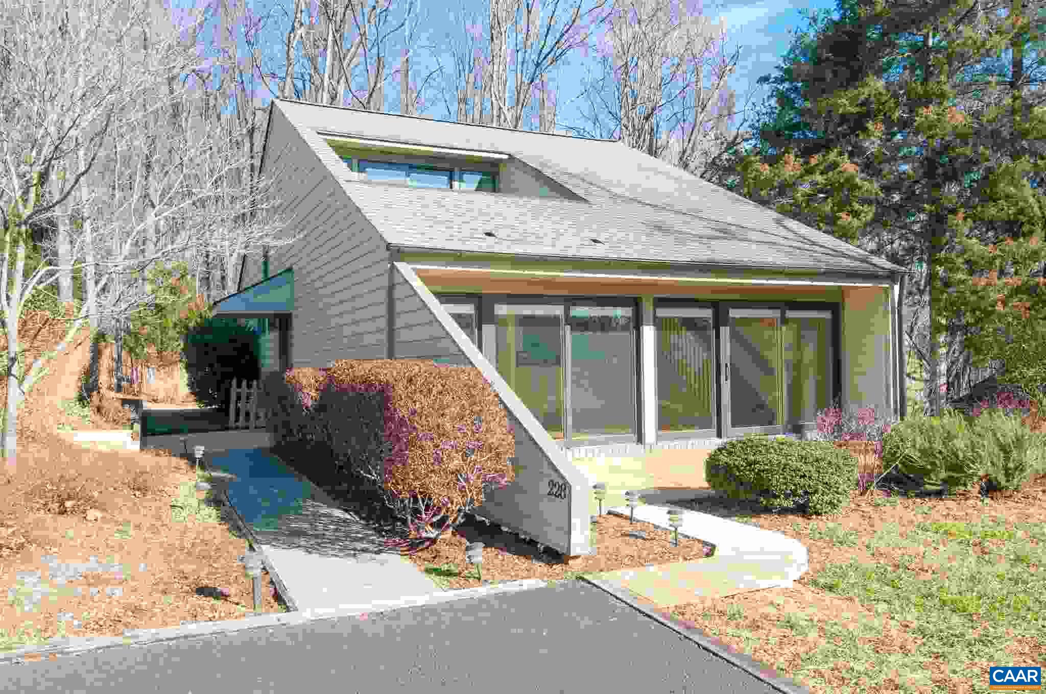 228 Turkey Ridge Lane Charlottesville, VA 22903 - Photo 6 of 50 Gallery Image 6