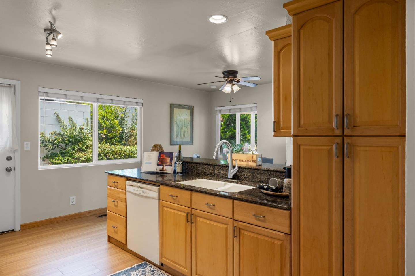 814 Parcel Street Monterey, CA 93940 - Photo 17 of 52