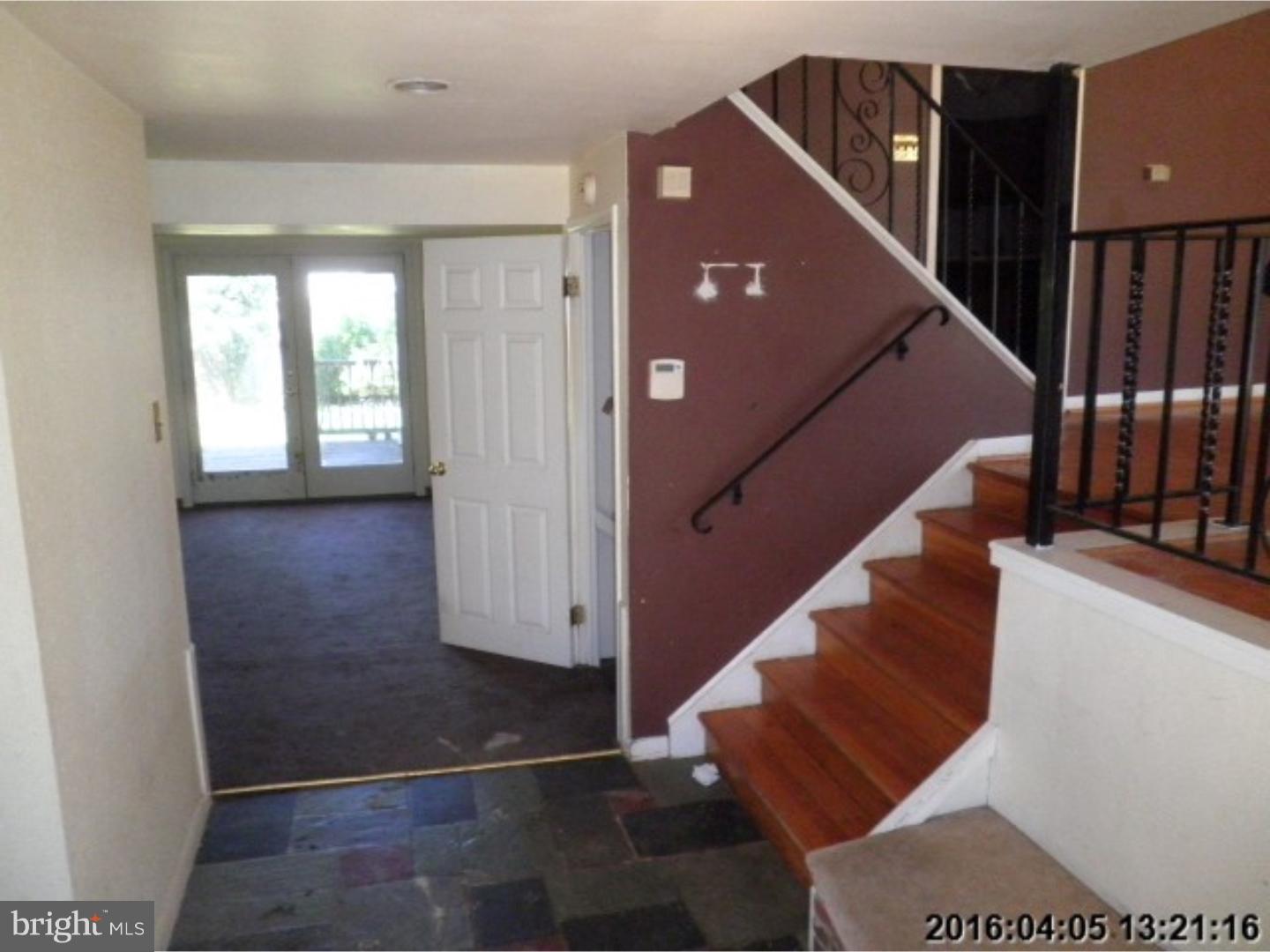 519 Howard Road Cherry Hill, NJ 08034 - Photo 3 of 22 Gallery Image 3