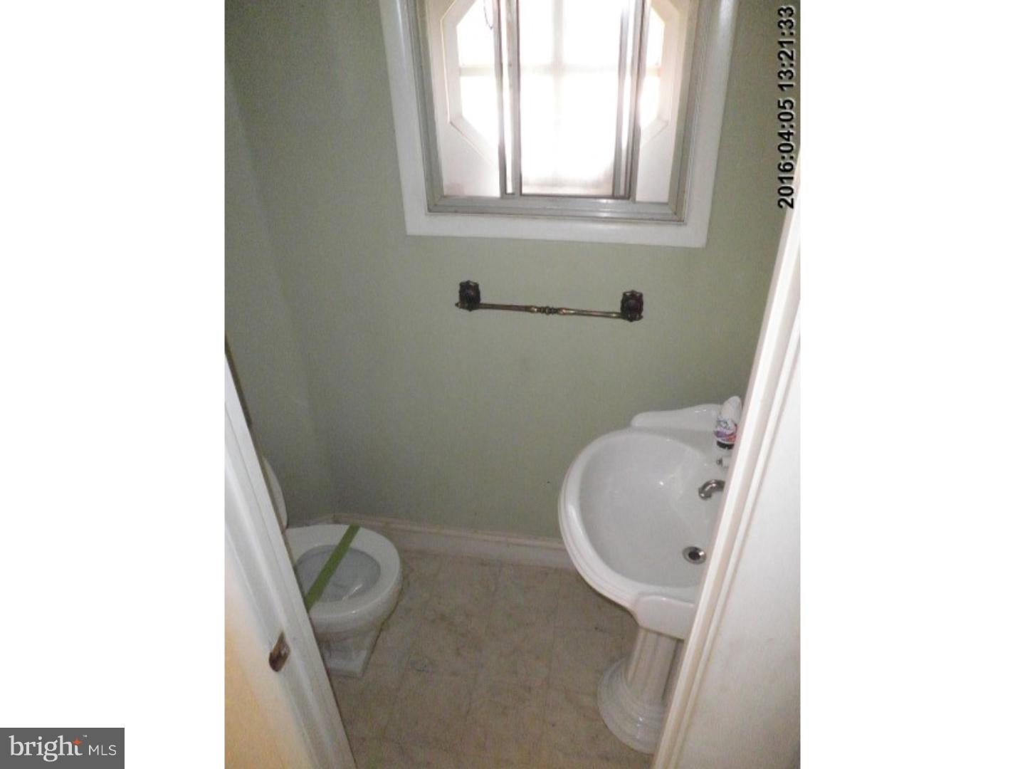 519 Howard Road Cherry Hill, NJ 08034 - Photo 4 of 22 Gallery Image 4