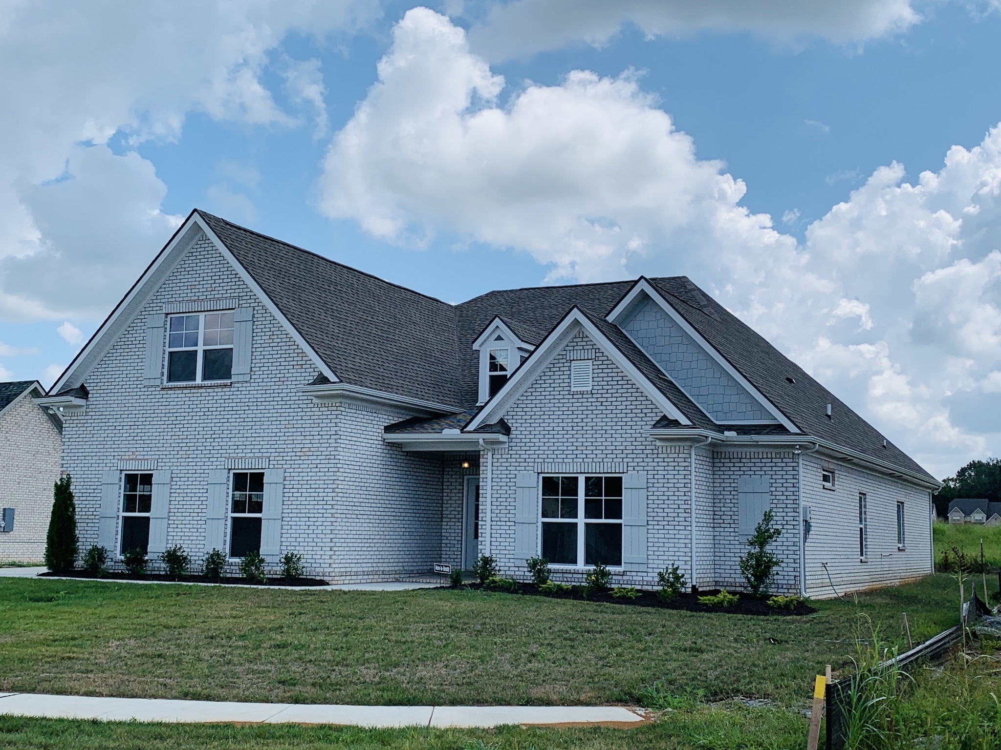 1209 Batbriar Road Murfreesboro, TN 37128 - Photo 2 of 12 Gallery Image 2