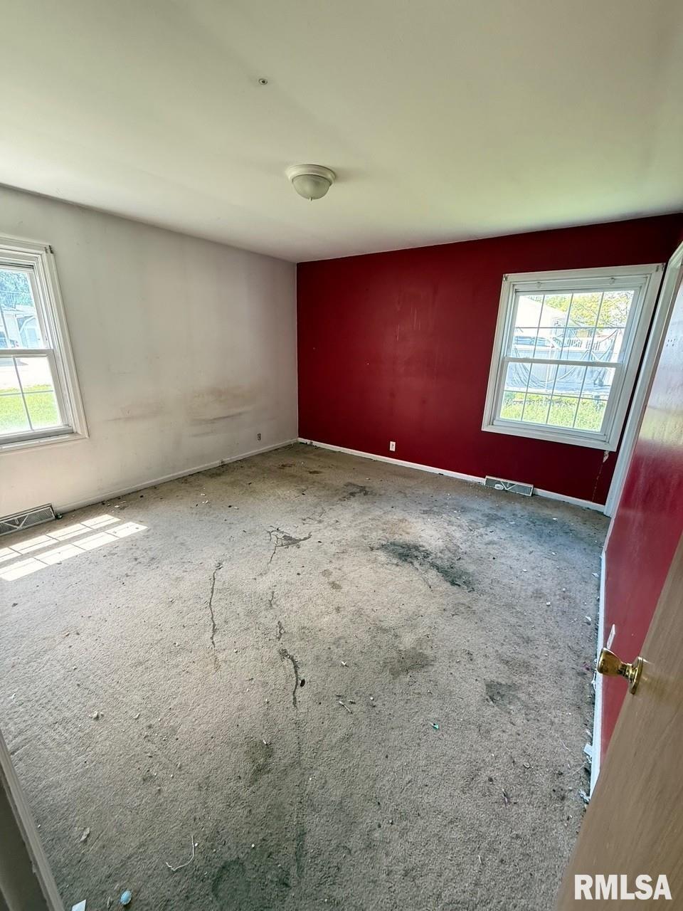 415 Camden Road Mount Sterling, IL 62353 - Photo 6 of 17