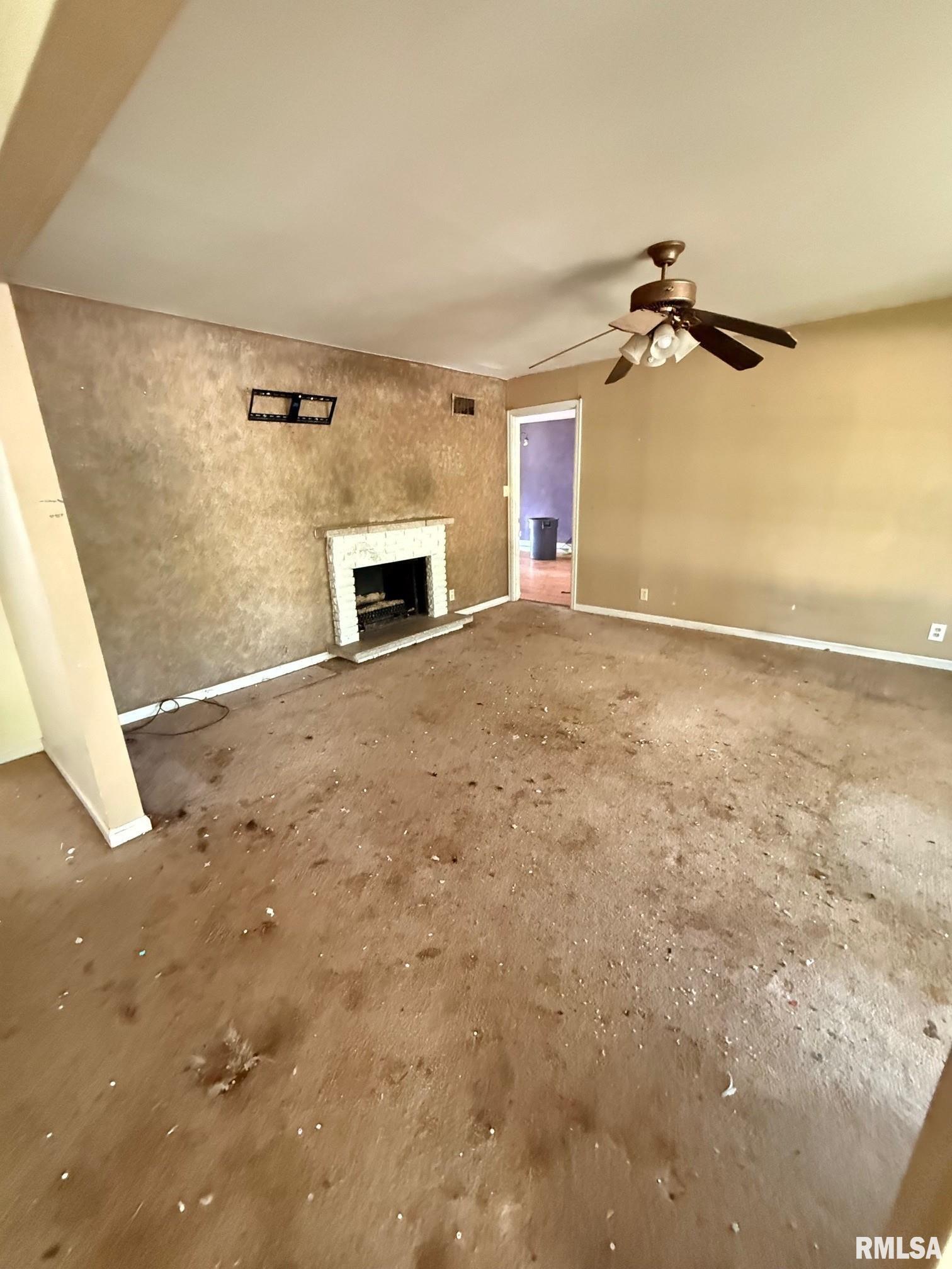 415 Camden Road Mount Sterling, IL 62353 - Photo 8 of 17