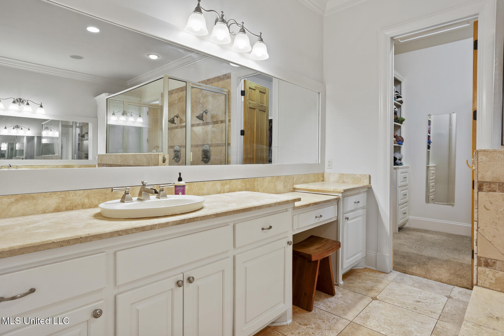 261 Lake Circle Madison, MS 39110 - Photo 33 of 49 261 Lake Cir-33