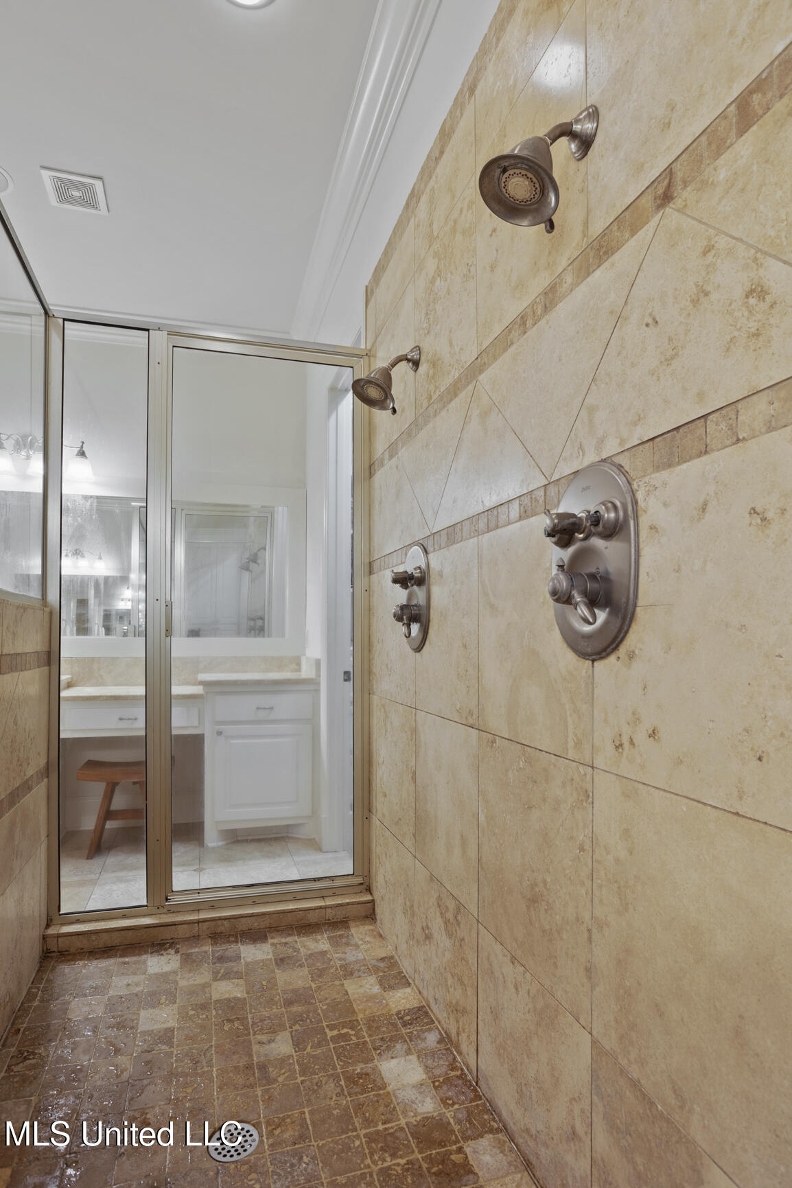 261 Lake Circle Madison, MS 39110 - Photo 35 of 49 261 Lake Cir-35