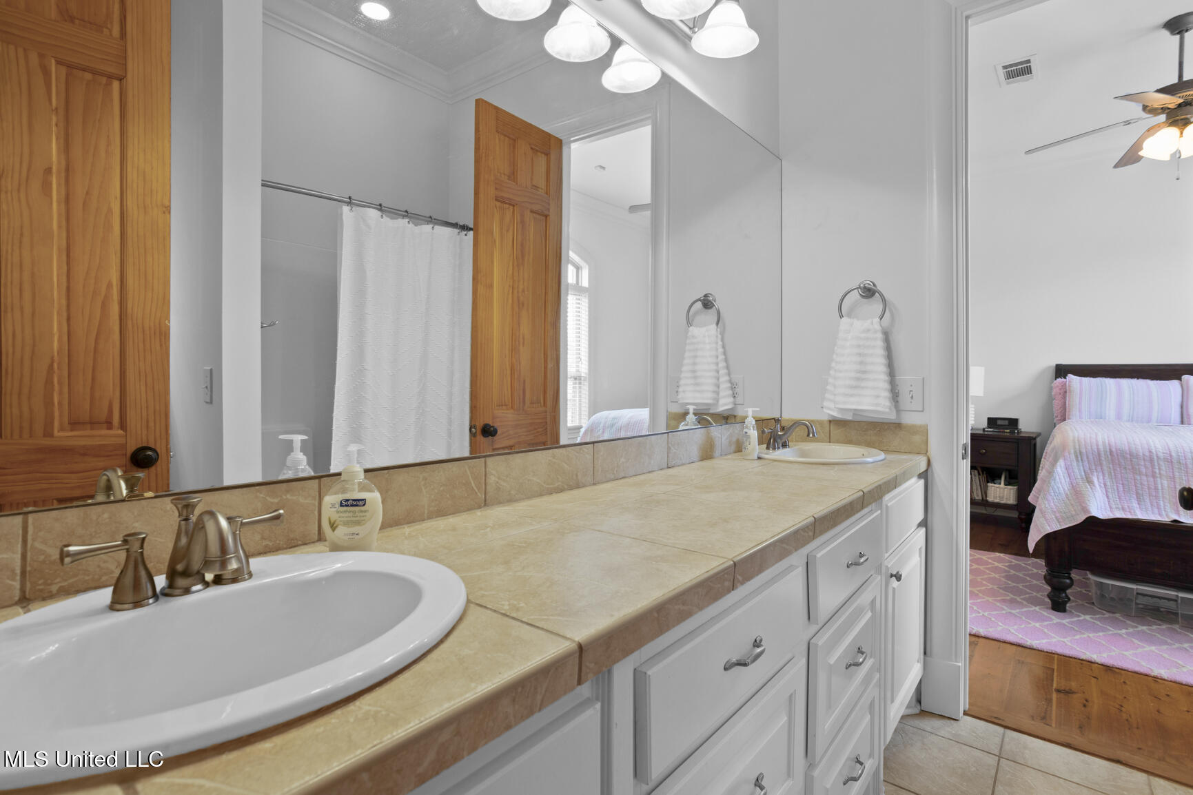 261 Lake Circle Madison, MS 39110 - Photo 40 of 49 261 Lake Cir-40