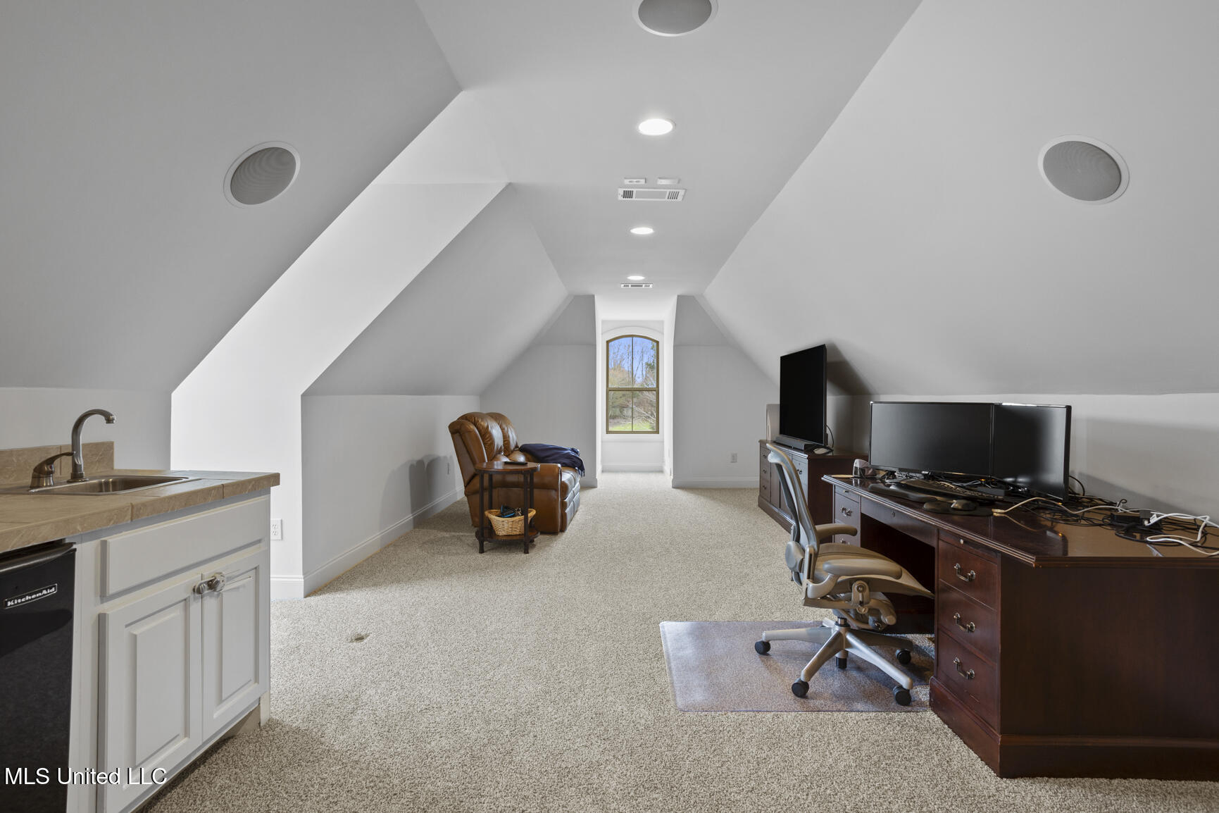 261 Lake Circle Madison, MS 39110 - Photo 42 of 49 261 Lake Cir-42