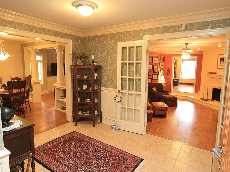2204 Customs House Court Raleigh, NC 27615 - Photo 10 of 25 This flex room sits off the kitchen between the breakfast room and gathering/family room with so much opportunity for use. Vestibule