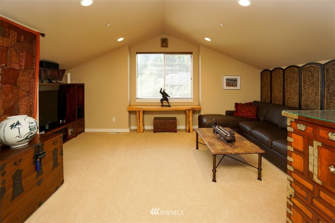 15980 Southeast 164th Place Renton, WA 98058 - Photo 19 of 22 Gallery Image 19