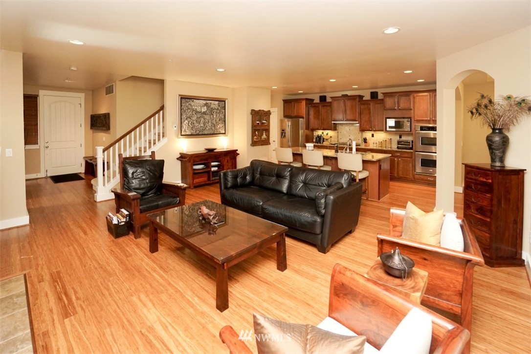 15980 Southeast 164th Place Renton, WA 98058 - Photo 8 of 22 Gallery Image 8