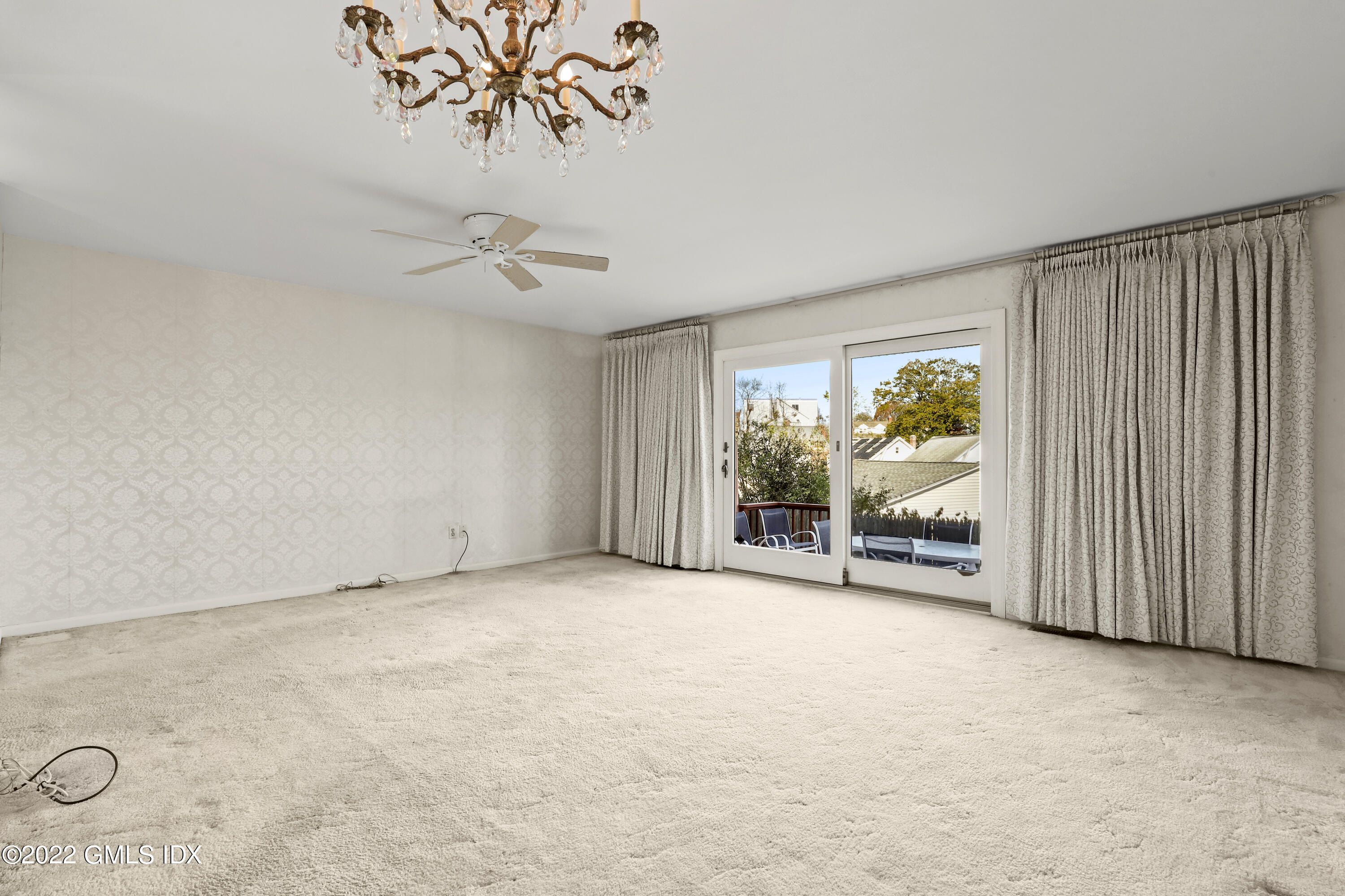 33 Talbot Lane, Unit 2 Greenwich, CT 06830 - Photo 11 of 30 33 Talbot Ln Unit 2 Greenwich-print-013-