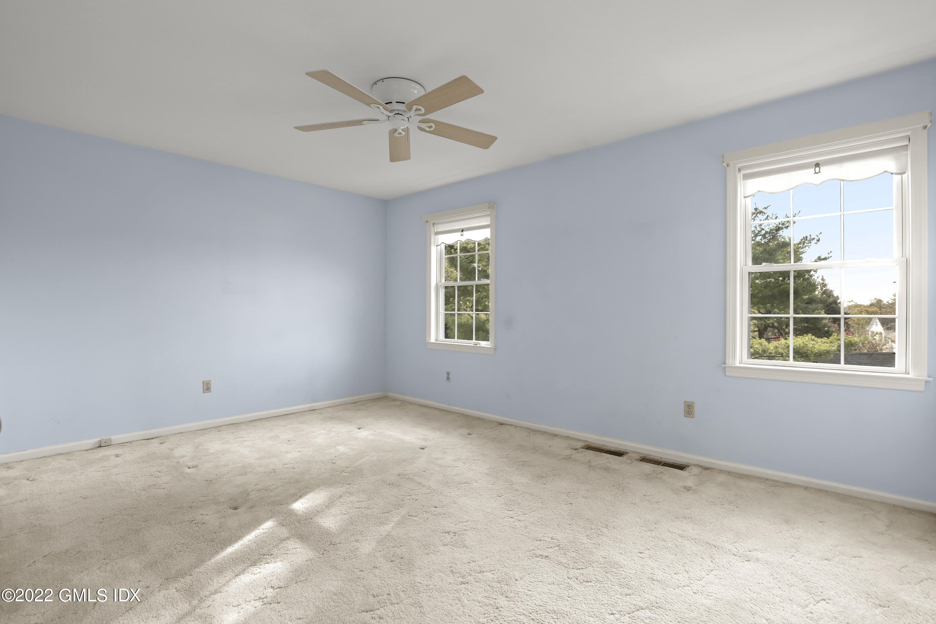 33 Talbot Lane, Unit 2 Greenwich, CT 06830 - Photo 13 of 30 33 Talbot Ln Unit 2 Greenwich-print-015-