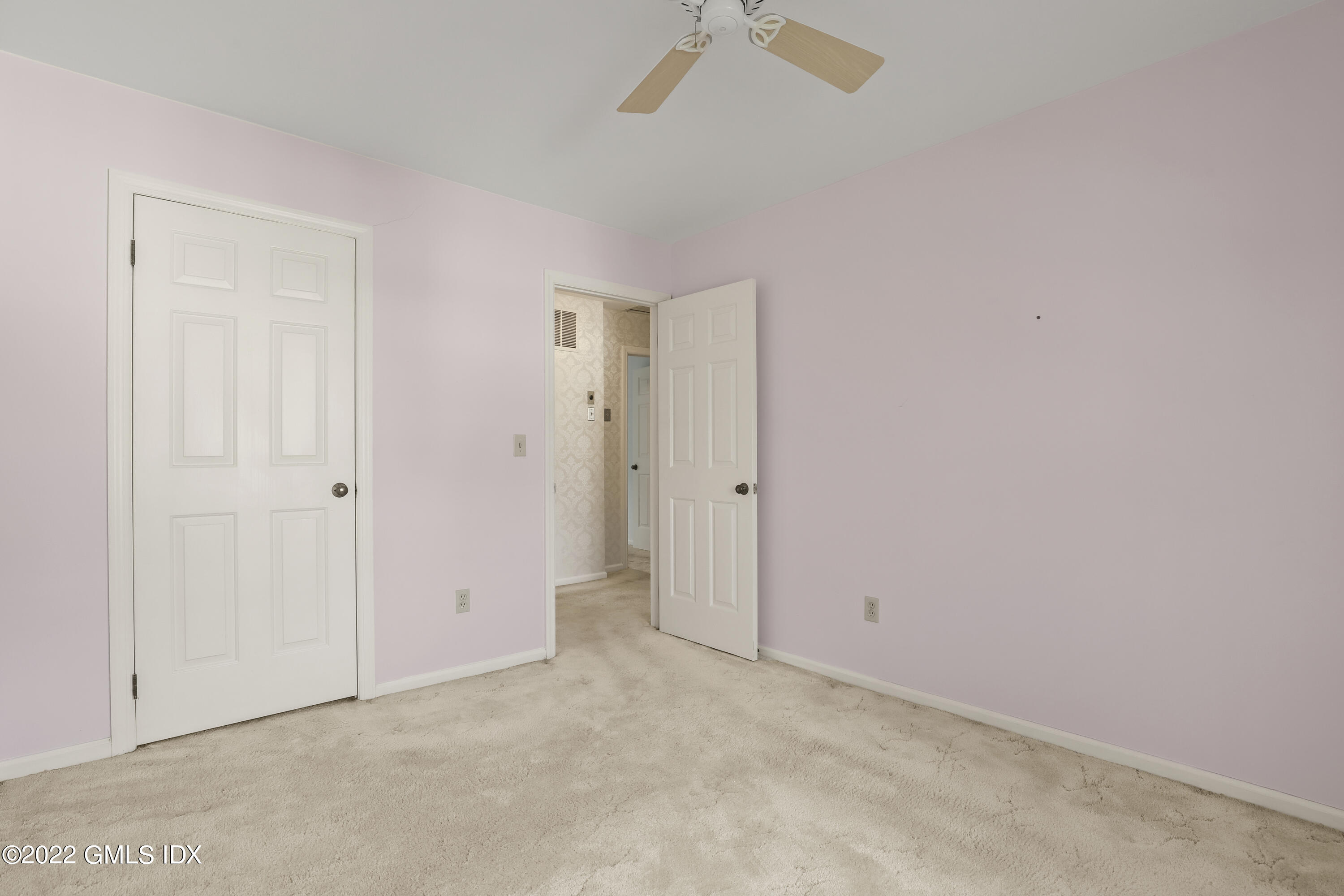 33 Talbot Lane, Unit 2 Greenwich, CT 06830 - Photo 18 of 30 33 Talbot Ln Unit 2 Greenwich-print-020-