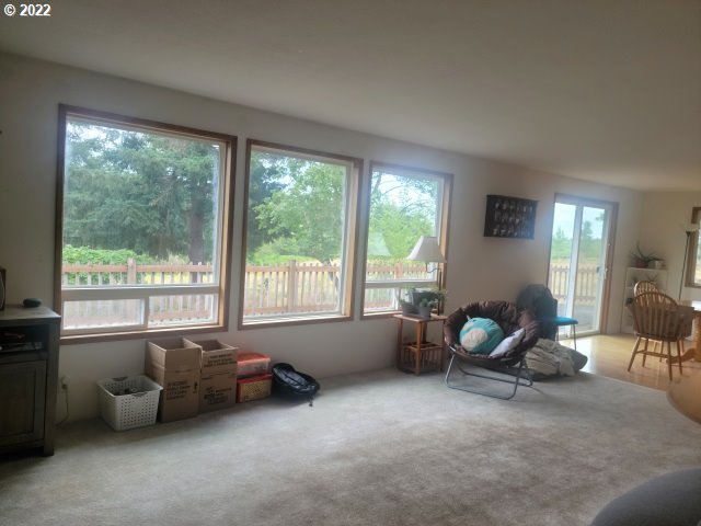 10030 South New Era Road Canby, OR 97013 - Photo 11 of 29 Great Room
