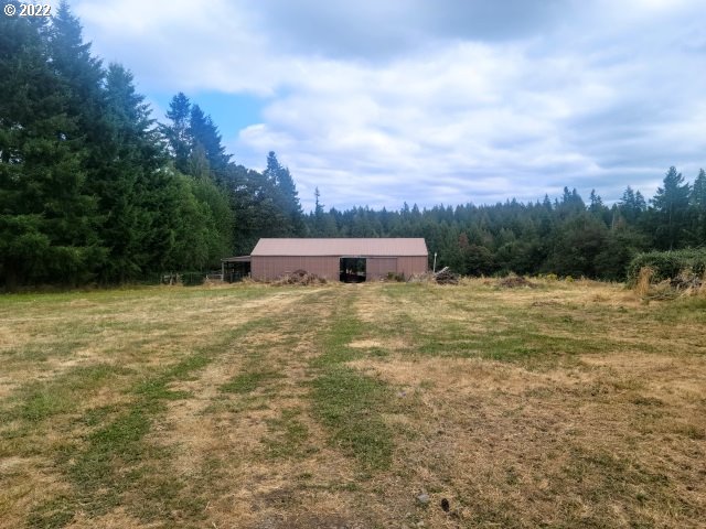 10030 South New Era Road Canby, OR 97013 - Photo 21 of 29 Barn