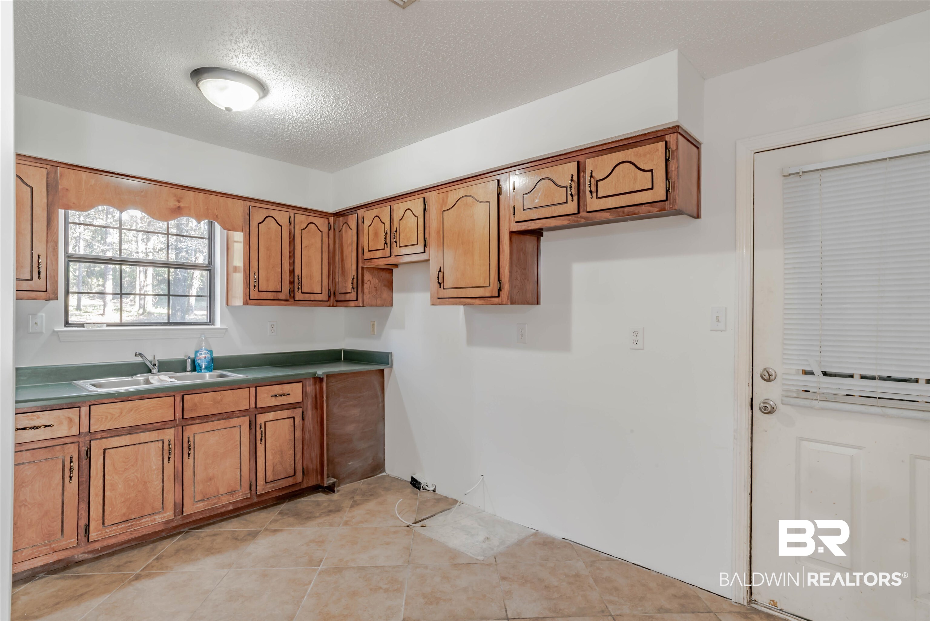 15476 Autrey Drive Chunchula, AL 36521 - Photo 13 of 44