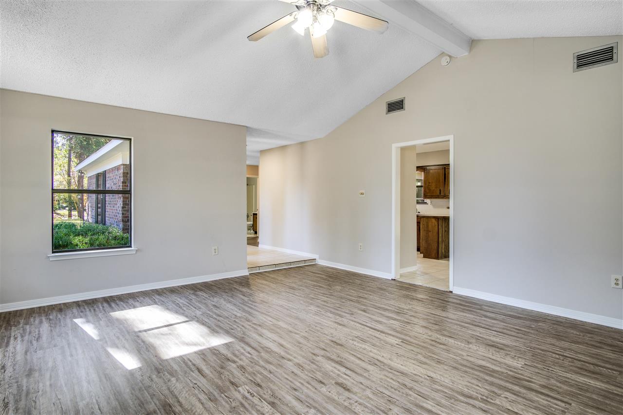 100 Dewitt Loop Daphne, AL 36526 - Photo 6 of 39