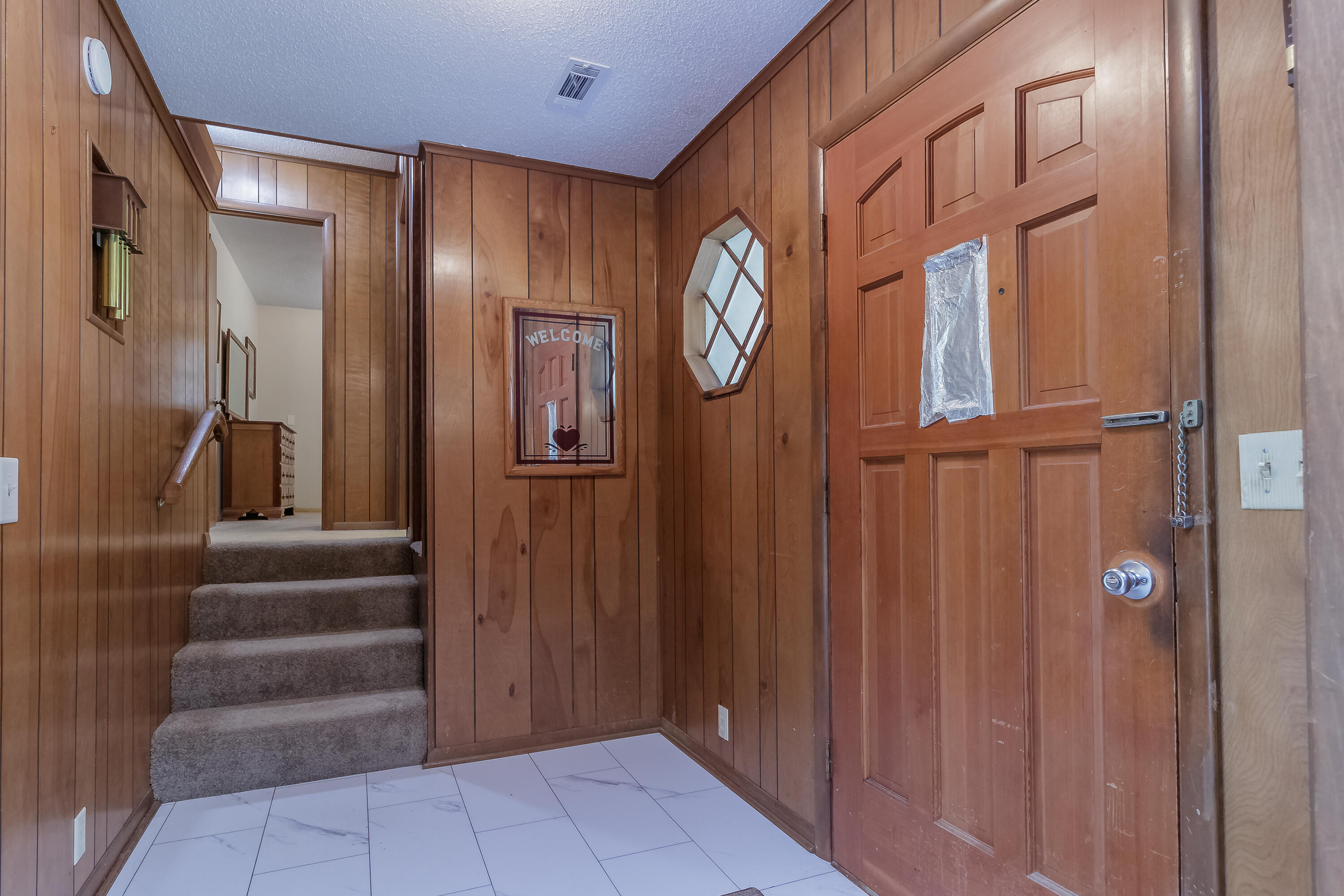 106 Indian Springs Road Ringgold, GA 30736 - Photo 7 of 21 Foyer