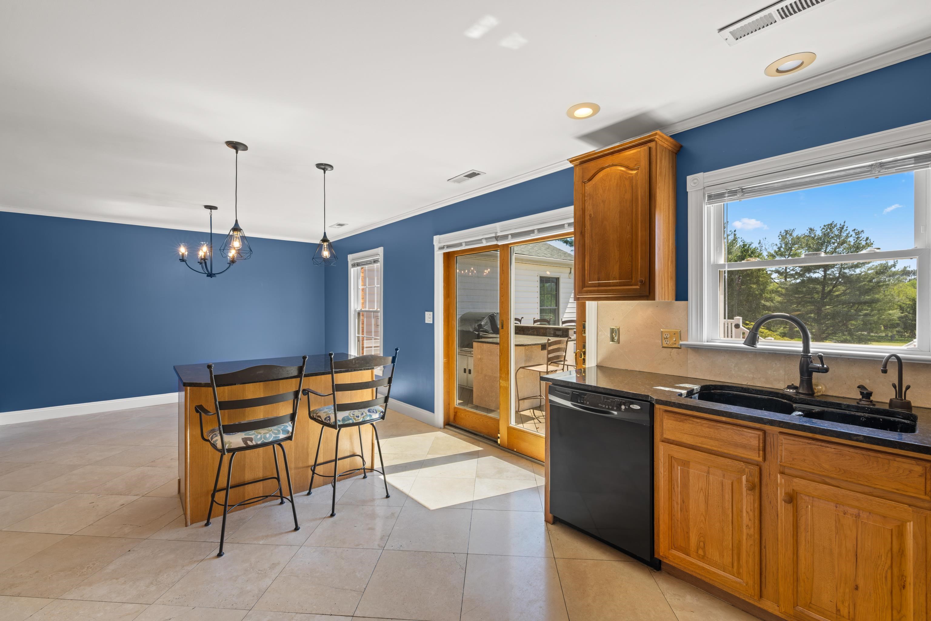 1569 Massanetta Springs Road Harrisonburg, VA 22801 - Photo 31 of 75 Kitchen/dining