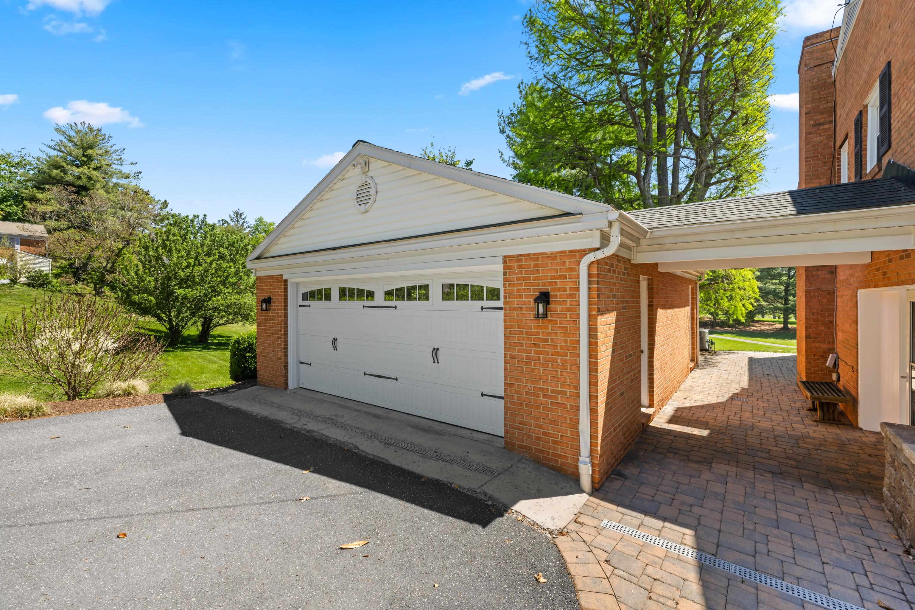 1569 Massanetta Springs Road Harrisonburg, VA 22801 - Photo 63 of 75 Garage breezeway