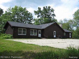 2366 Rush Lake Road Pinckney, MI 48169 - Photo 2 of 6 STREET SIDE
