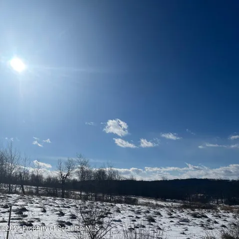 $390,000 | Hickory Hill Road, Scranton, PA 18512