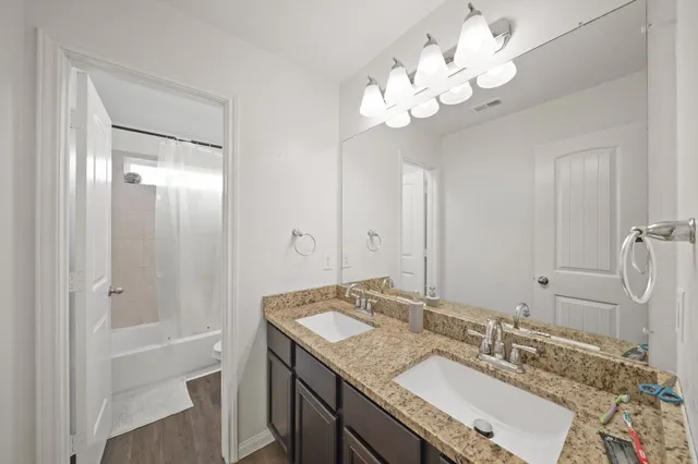 $2,300 | 24959 Lorenzo Glaze Trail, Katy, TX 77493