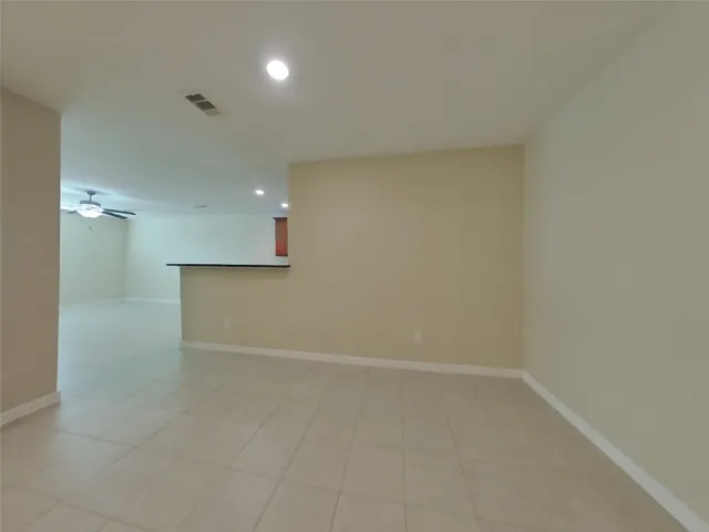 $1,839 | 821 Painted Bison Drive, La Marque, TX 77568