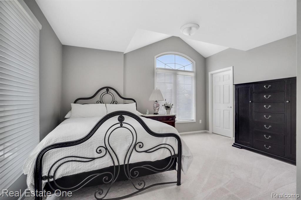 1640 Chase Drive Rochester, MI 48307 - Photo 28 of 44 Gallery Image 28